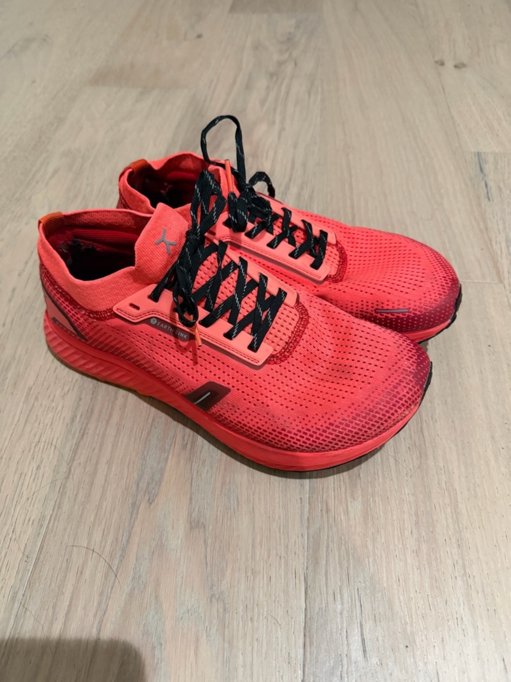 Flux Footwear Adapt trail runner sneakers